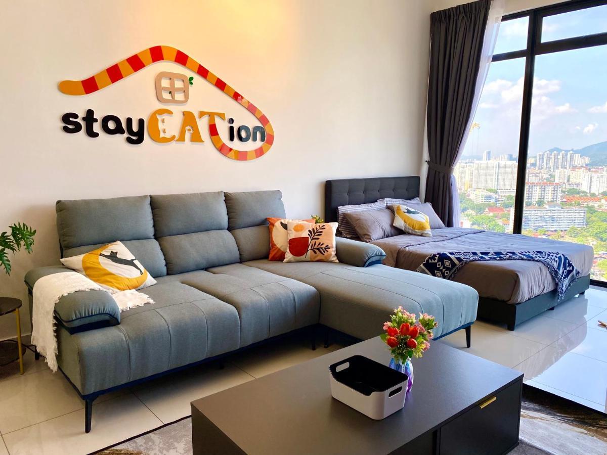 Beacon Executive Suite By Staycation Homestay 乔治敦 外观 照片